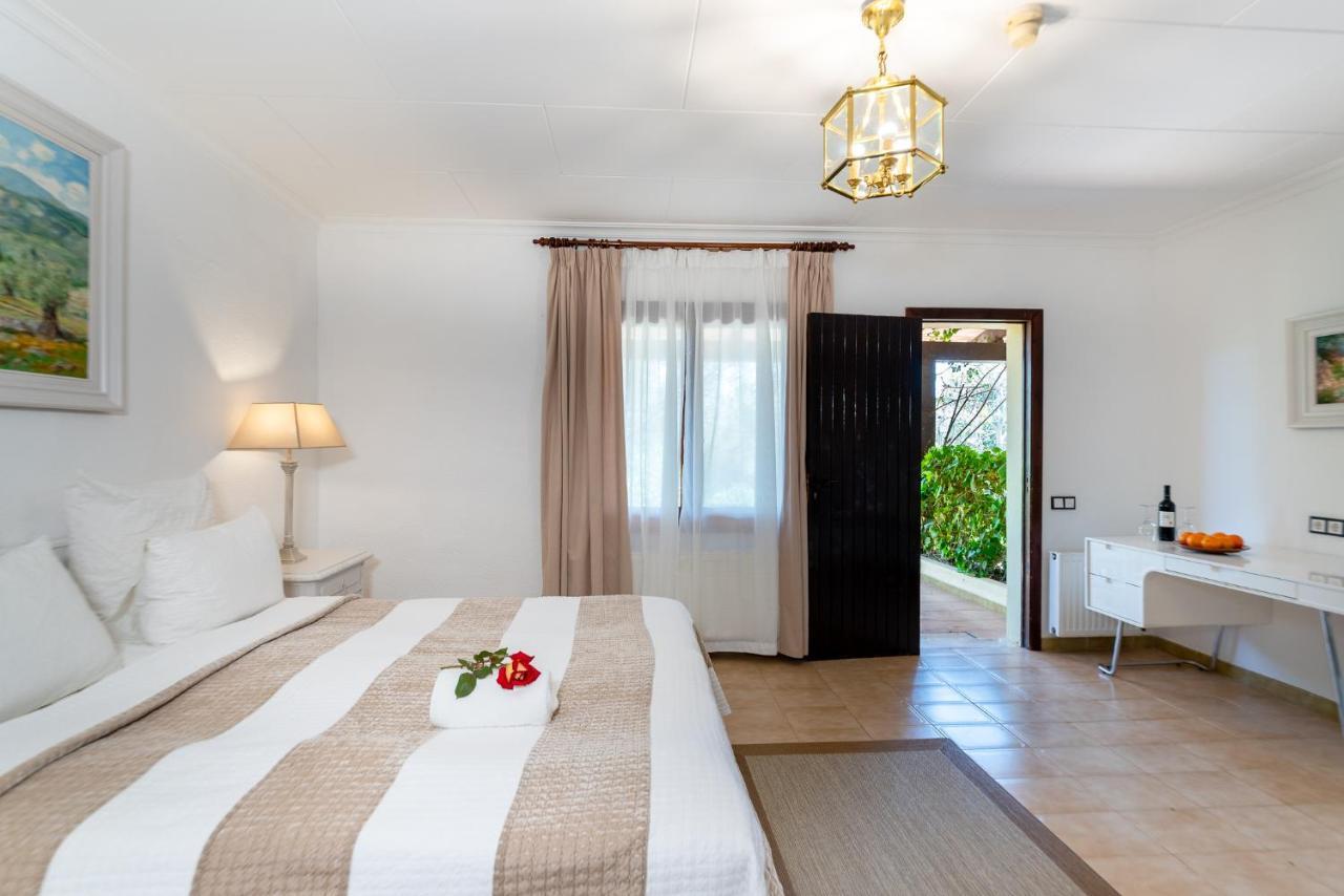 Finca Hotel Rural Predio Son Serra Can Picafort  Eksteriør billede