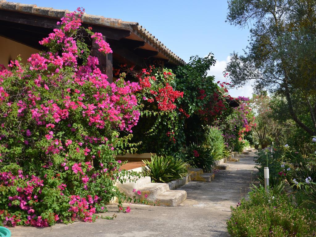 Finca Hotel Rural Predio Son Serra Can Picafort  Eksteriør billede