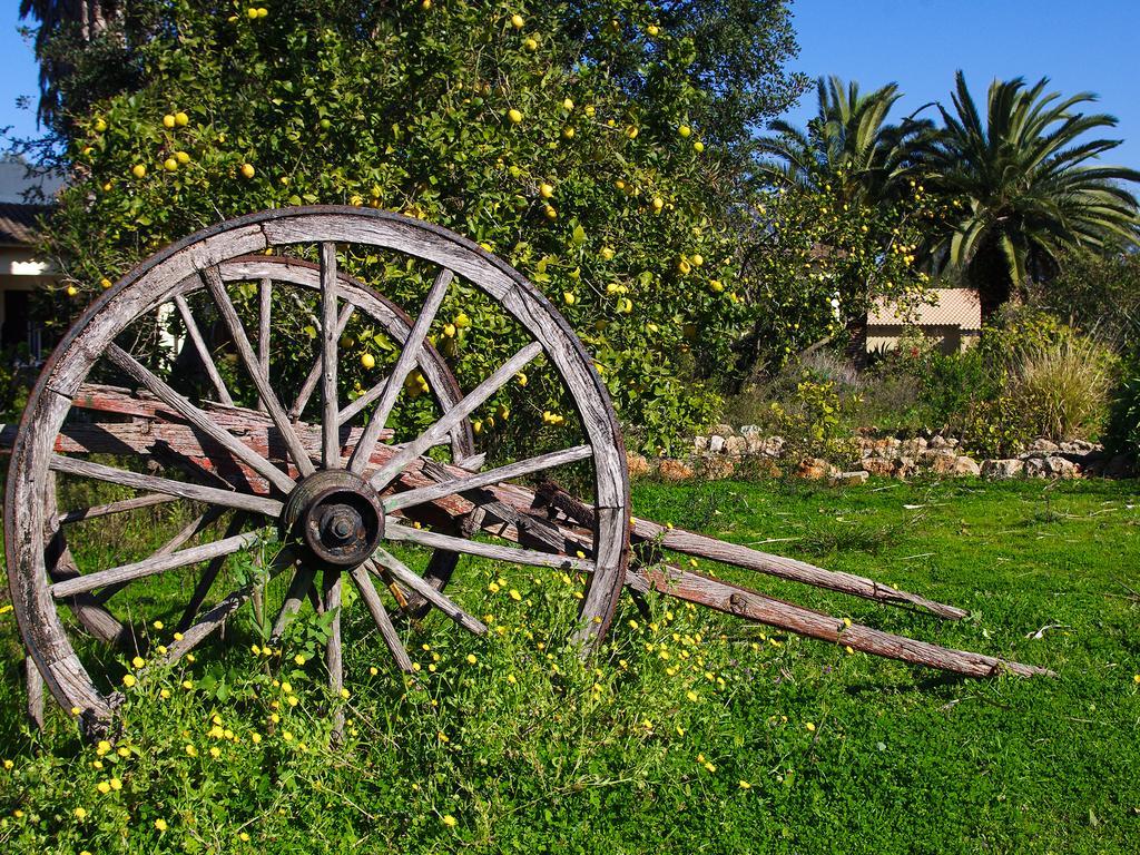 Finca Hotel Rural Predio Son Serra Can Picafort  Eksteriør billede