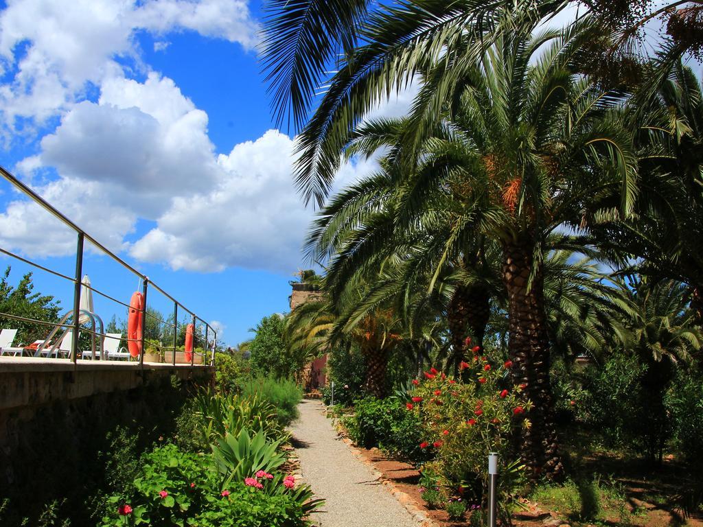 Finca Hotel Rural Predio Son Serra Can Picafort  Eksteriør billede